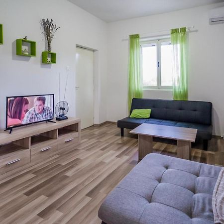 Vacation Home Ivan Kasic Exterior foto