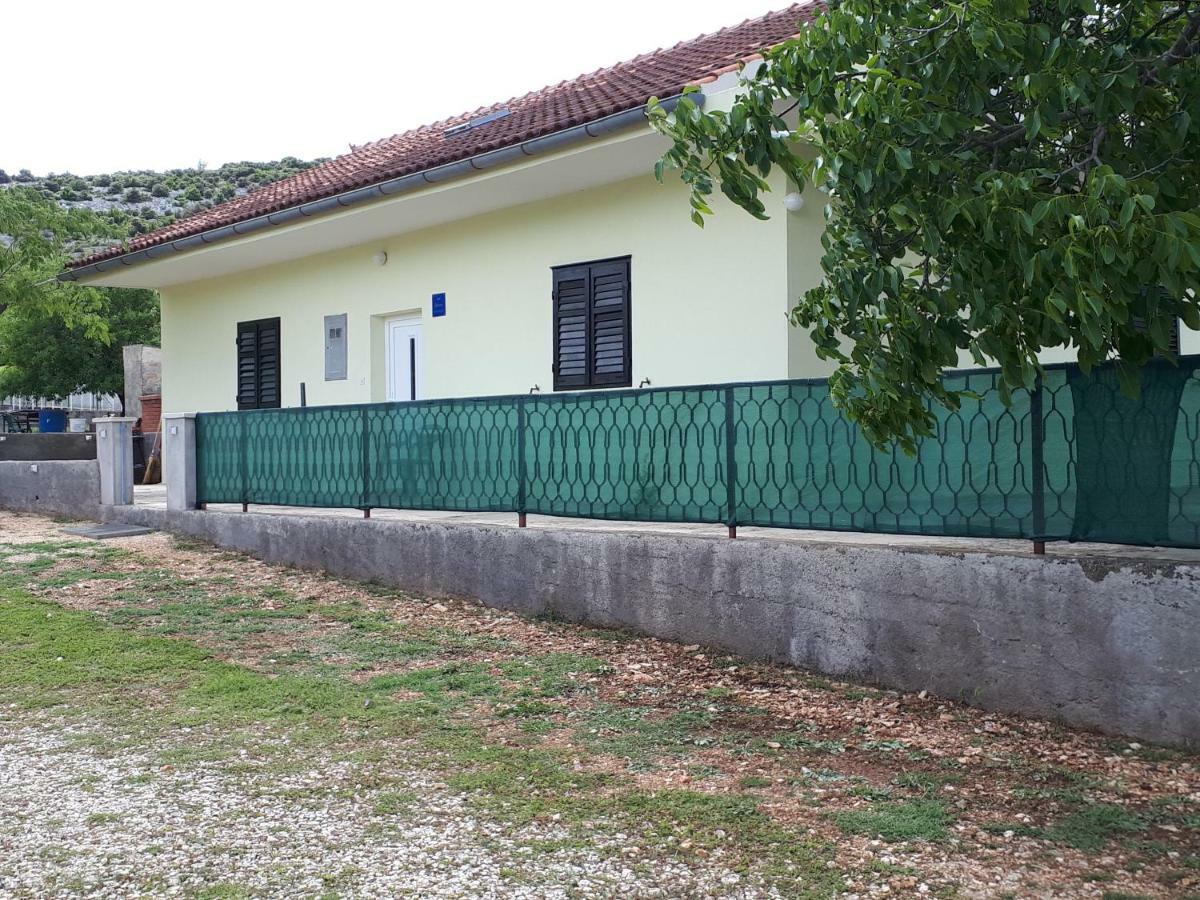 Vacation Home Ivan Kasic Exterior foto